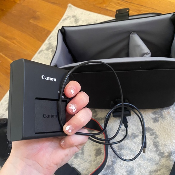 Camera - Picture 5 of 8